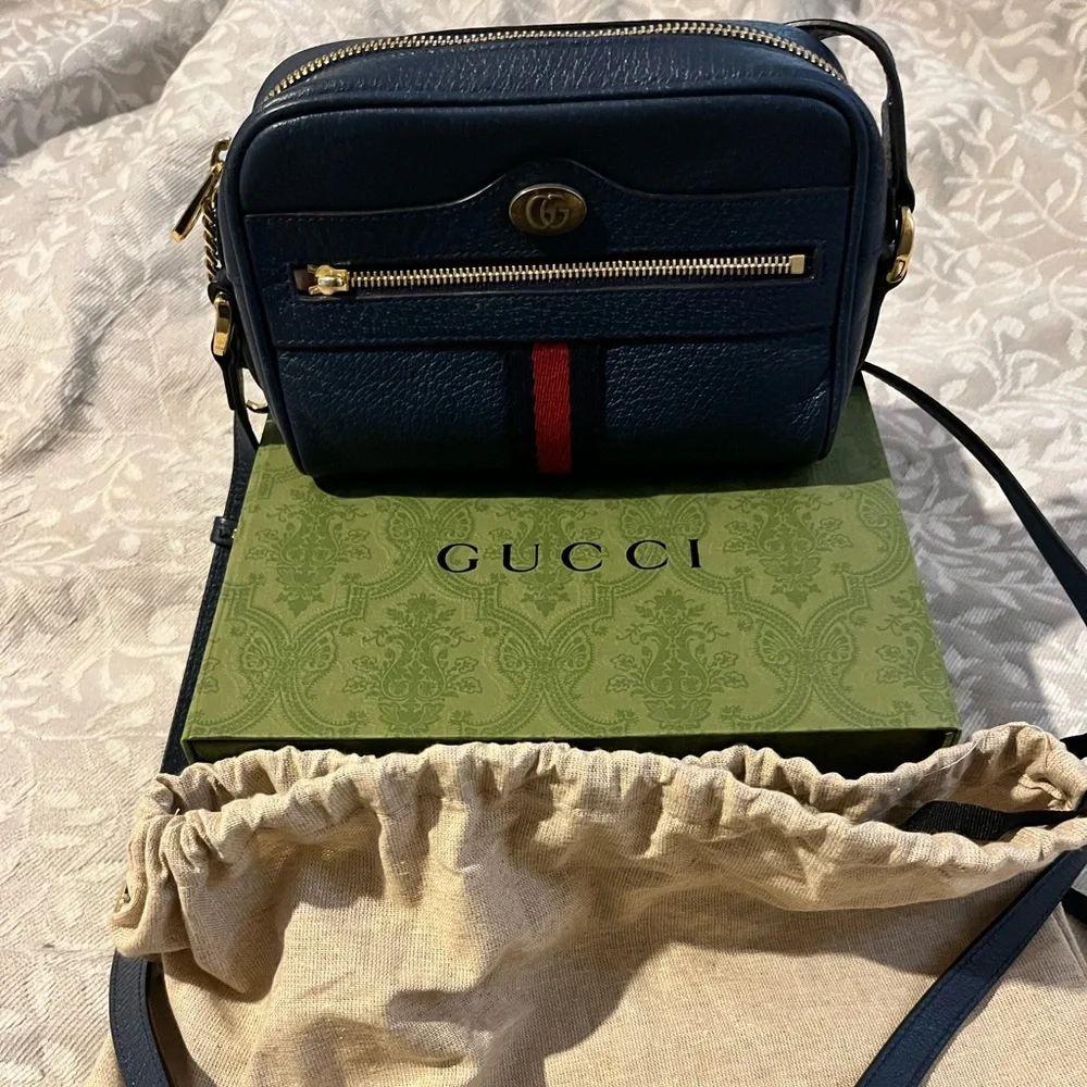 Gucci Blue Crossbody Bag with Red and Black Stripe - Picture 2 of 10